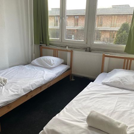 The College Group Hostel Budapest Extérieur photo